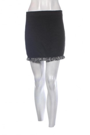Rock Zara Trafaluc, Größe M, Farbe Schwarz, Preis 28,99 €