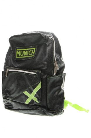 Plecak Munich, Kolor Czarny, Cena 275,99 zł
