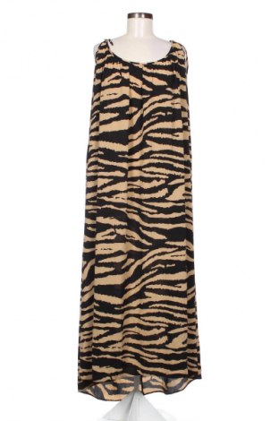 Šaty  ASOS, Velikost 3XL, Barva Vícebarevné, Cena  779,00 Kč