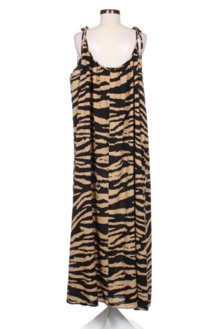 Šaty  ASOS, Velikost 3XL, Barva Vícebarevné, Cena  779,00 Kč
