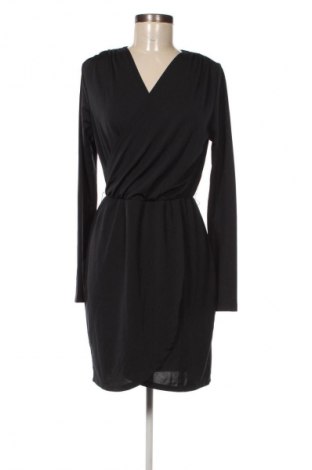 Kleid Amisu, Größe M, Farbe Schwarz, Preis 20,99 €