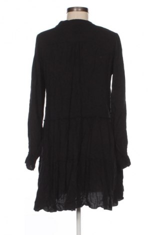 Kleid Amisu, Größe S, Farbe Schwarz, Preis 20,99 €