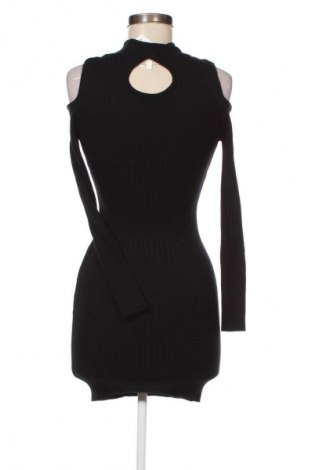 Rochie Apricot, Mărime S, Culoare Negru, Preț 62,99 Lei