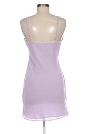 Ruha Bershka, Méret M, Szín Lila, Ár 7 879 Ft