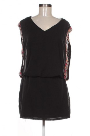 Φόρεμα Bershka, Μέγεθος L, Χρώμα Μαύρο, Τιμή 18,99 €
