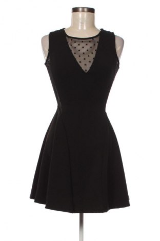 Ruha Bershka, Méret S, Szín Fekete, Ár 5 609 Ft