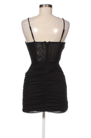 Kleid Bershka, Größe M, Farbe Schwarz, Preis 9,99 €