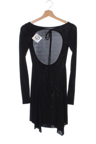 Φόρεμα Bershka, Μέγεθος XS, Χρώμα Μαύρο, Τιμή 18,99 €