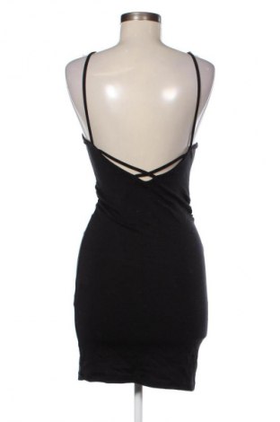 Ruha Bershka, Méret M, Szín Fekete, Ár 7 879 Ft