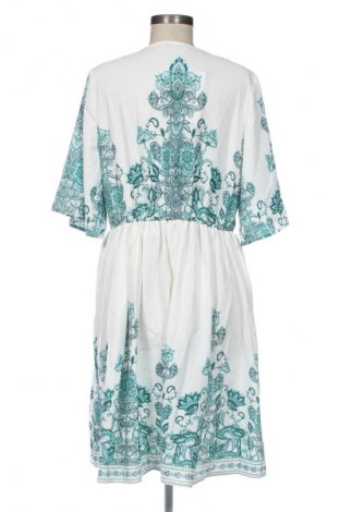 Kleid BloomChic, Größe L, Farbe Mehrfarbig, Preis 74,99 €