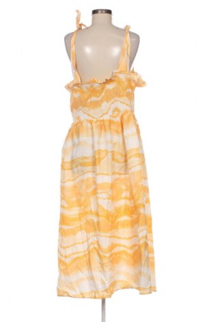 Kleid C&A, Größe XL, Farbe Mehrfarbig, Preis 20,99 €