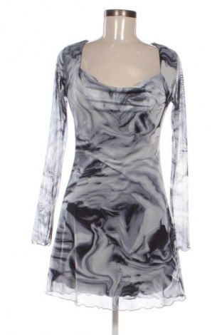 Sukienka Stradivarius, Rozmiar S, Kolor Kolorowy, Cena 38,99 zł