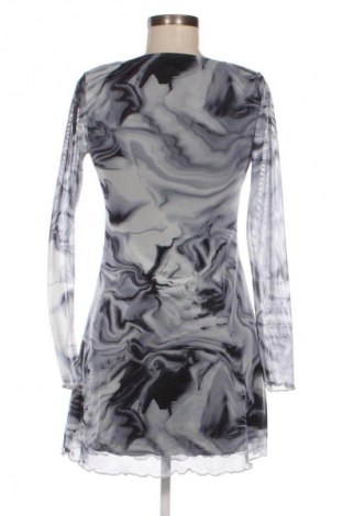 Sukienka Stradivarius, Rozmiar S, Kolor Kolorowy, Cena 38,99 zł