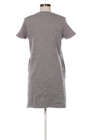 Рокля Calvin Klein Jeans, Размер M, Цвят Сив, Цена 68,99 лв.