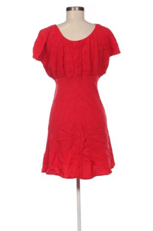 Kleid City Triangles, Größe M, Farbe Rot, Preis € 15,99