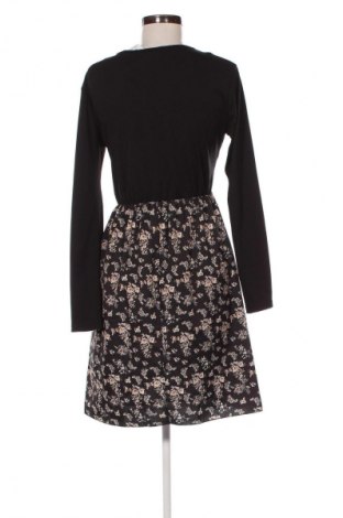 Rochie Cloud 5ive, Mărime M, Culoare Multicolor, Preț 94,99 Lei