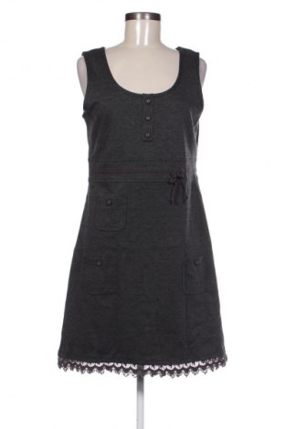 Kleid Cream, Größe L, Farbe Grau, Preis 56,99 €