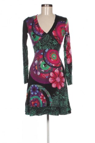 Šaty  Desigual, Velikost S, Barva Vícebarevné, Cena  1 329,00 Kč