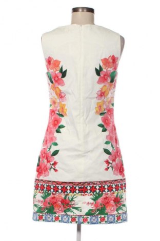 Рокля Desigual, Размер M, Цвят Многоцветен, Цена 82,99 лв.