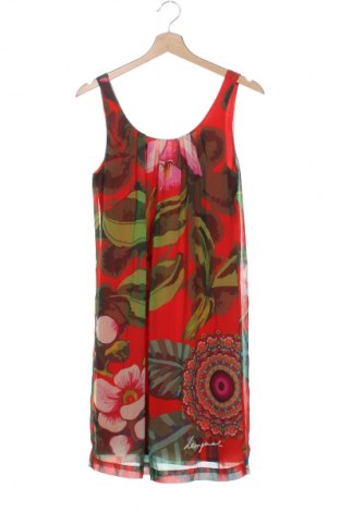 Рокля Desigual, Размер XS, Цвят Многоцветен, Цена 82,99 лв.
