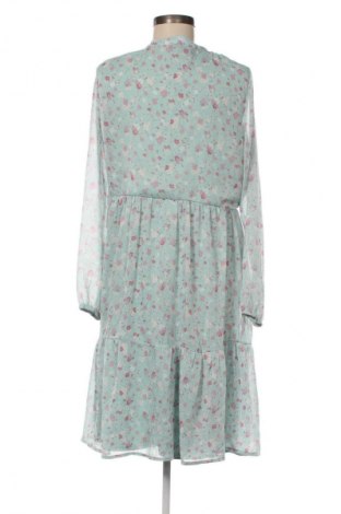 Kleid Esmara, Größe M, Farbe Mehrfarbig, Preis 20,99 €