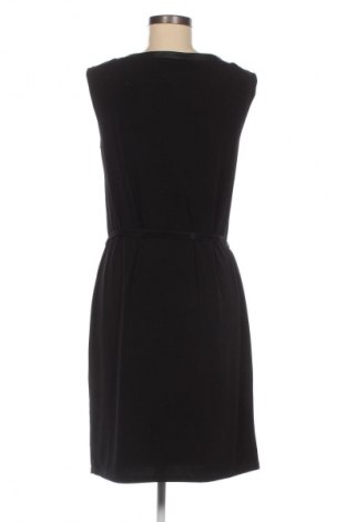 Sukienka Esprit, Rozmiar M, Kolor Czarny, Cena 157,99 zł