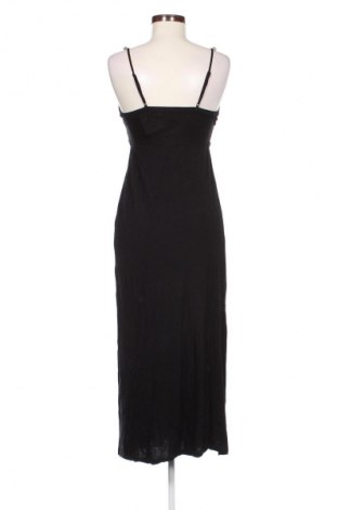 Sukienka Forever 21, Rozmiar S, Kolor Czarny, Cena 111,99 zł