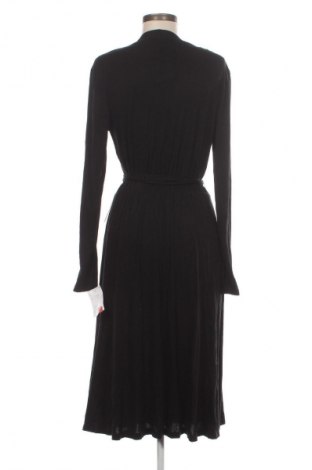 Rochie Free Quent, Mărime M, Culoare Negru, Preț 353,99 Lei