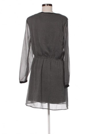 Kleid Gina, Größe M, Farbe Mehrfarbig, Preis € 20,99
