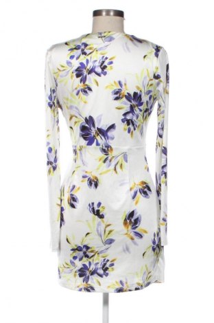 Φόρεμα Guess, Μέγεθος S, Χρώμα Πολύχρωμο, Τιμή 61,99 €
