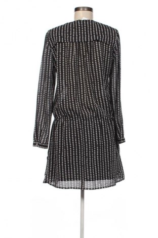 Rochie H&M, Mărime M, Culoare Multicolor, Preț 94,99 Lei