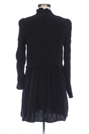 Рокля H&M, Размер M, Цвят Черен, Цена 29,99 лв.