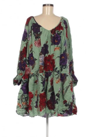 Рокля H&M, Размер M, Цвят Многоцветен, Цена 29,99 лв.