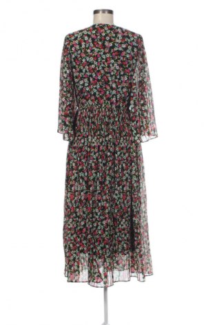 Рокля H&M, Размер M, Цвят Многоцветен, Цена 29,99 лв.