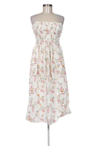 Рокля H&M, Размер M, Цвят Многоцветен, Цена 29,99 лв.