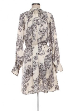 Šaty  H&M, Velikost M, Barva Vícebarevné, Cena  469,00 Kč
