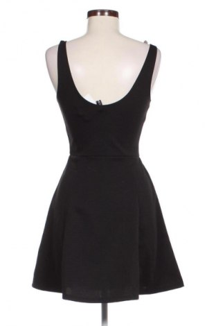Šaty  H&M, Velikost M, Barva Černá, Cena  469,00 Kč