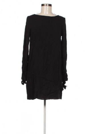 Rochie H&M, Mărime S, Culoare Negru, Preț 98,99 Lei