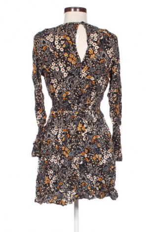 Šaty  H&M, Velikost M, Barva Vícebarevné, Cena  219,00 Kč