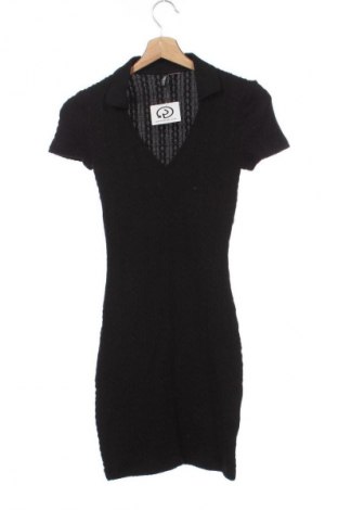 Рокля H&M Divided, Размер XS, Цвят Черен, Цена 9,99 лв.