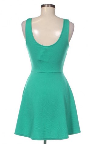 Kleid H&M Divided, Größe S, Farbe Grün, Preis 20,99 €