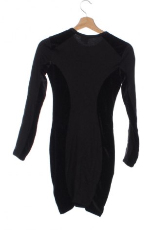 Kleid H&M Divided, Größe XXS, Farbe Schwarz, Preis 20,99 €