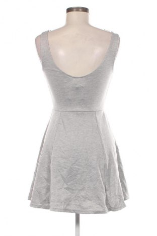 Kleid H&M Divided, Größe S, Farbe Grau, Preis € 20,99