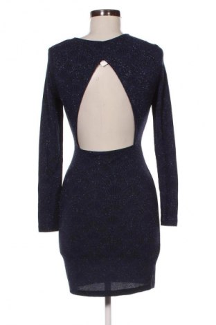 Рокля H&M Divided, Размер M, Цвят Многоцветен, Цена 29,99 лв.