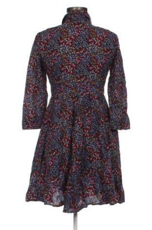 Рокля H&M Divided, Размер M, Цвят Многоцветен, Цена 48,99 лв.
