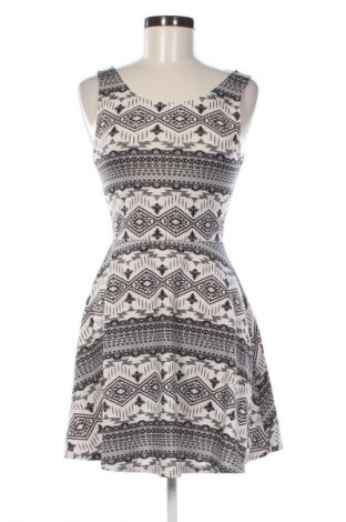 Rochie H&M Divided, Mărime M, Culoare Multicolor, Preț 94,99 Lei