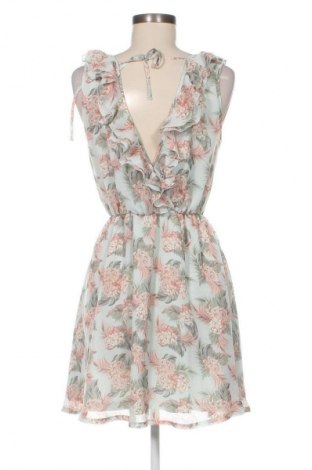 Рокля H&M Divided, Размер M, Цвят Многоцветен, Цена 29,99 лв.