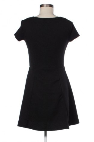 Šaty  H&M Divided, Veľkosť M, Farba Čierna, Cena  16,95 €
