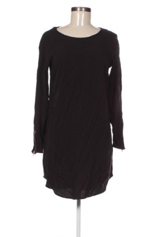 Šaty  H&M Divided, Velikost M, Barva Černá, Cena  309,00 Kč