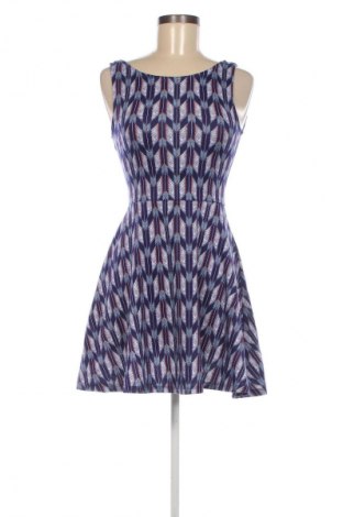 Рокля H&M Divided, Размер S, Цвят Многоцветен, Цена 29,99 лв.